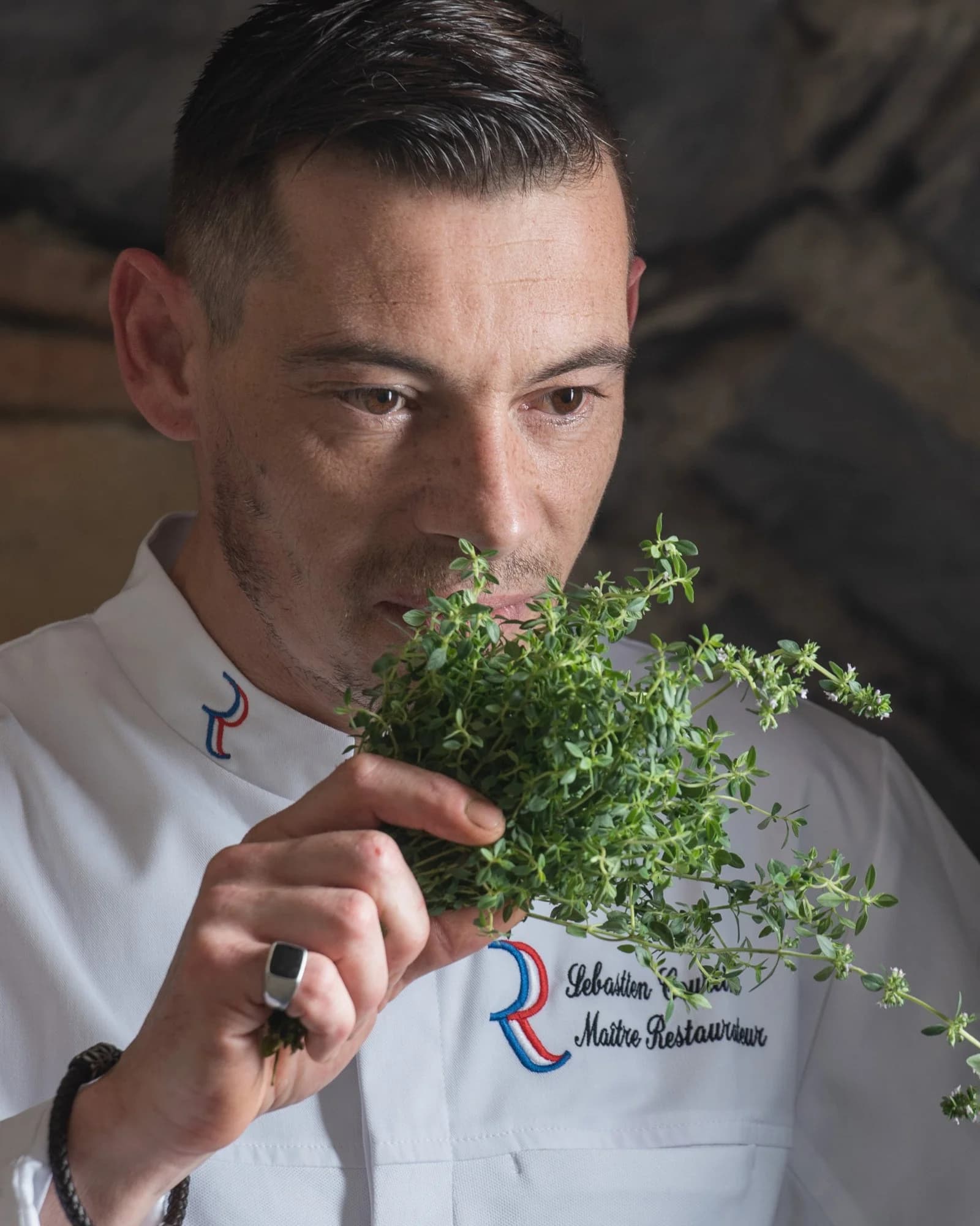 Portrait corporate chef Maître Restaurateur — photographe entreprise Ardèche